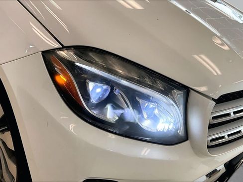Used 2017 Mercedes-Benz GLS 450 4MATIC image 26