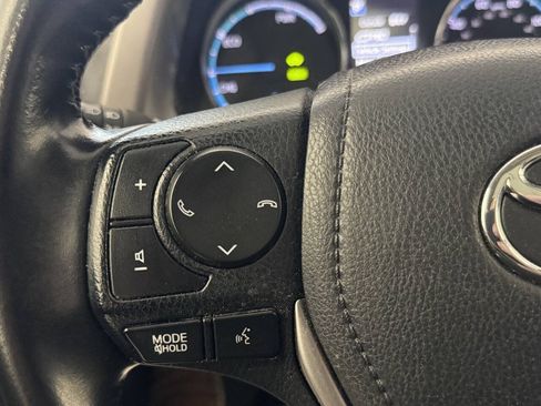Used 2018 Toyota RAV4 XLE w/ Convenience Package AWD/4WD image 29