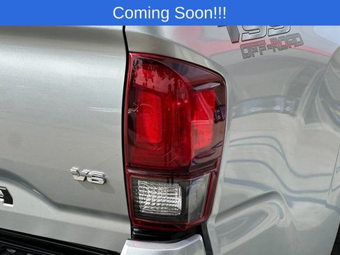 Certified 2023 Toyota Tacoma SR AWD/4WD image 25
