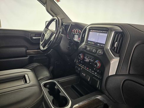 Used 2019 Chevrolet Silverado 1500 LT Trail Boss image 11
