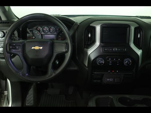 Used 2022 Chevrolet Silverado 2500 Custom w/ Custom Value Package AWD/4WD image 14