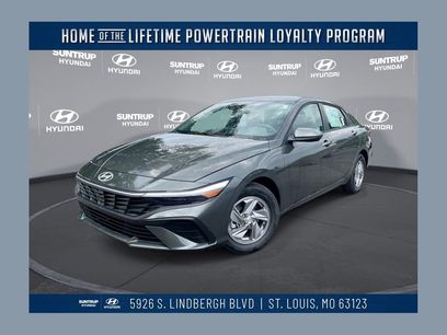 Used 2025 Hyundai Elantra SE