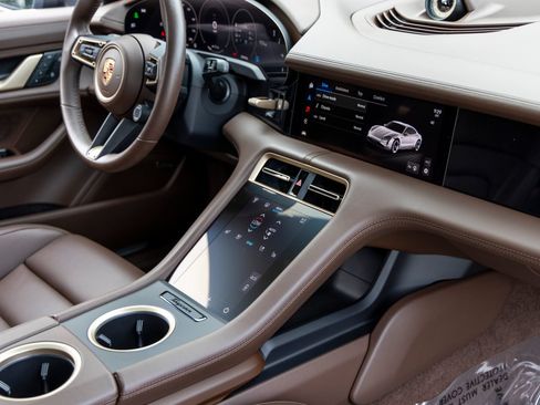 Certified 2025 Porsche Taycan AWD/4WD image 62