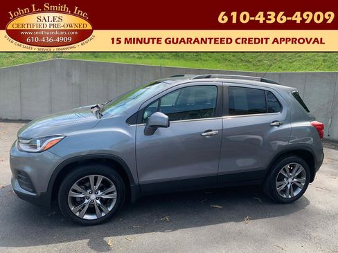 Used 2020 Chevrolet Trax LT w/ LT Convenience Package image 1