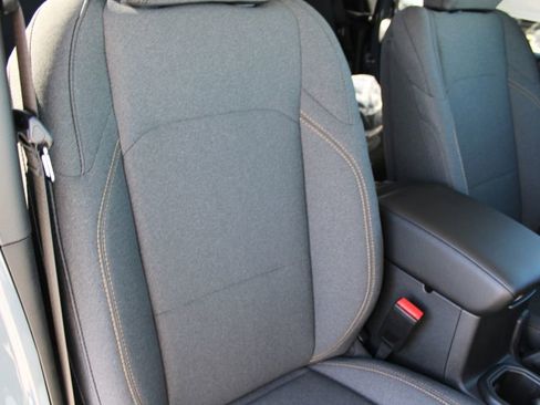 New 2026 Jeep Gladiator Sport image 12