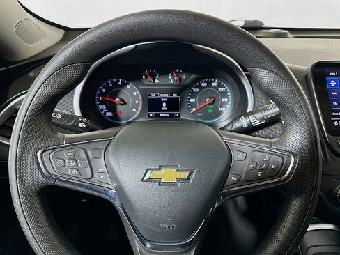 Used 2023 Chevrolet Malibu LT image 12