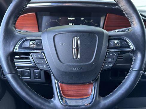 Certified 2021 Lincoln Navigator L Reserve image 23