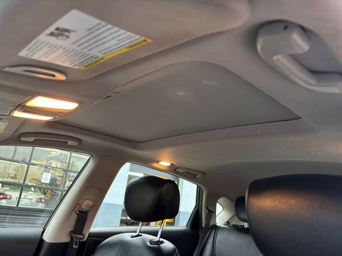 Used 2017 INFINITI QX50 Base w/ Premium Plus Package image 13