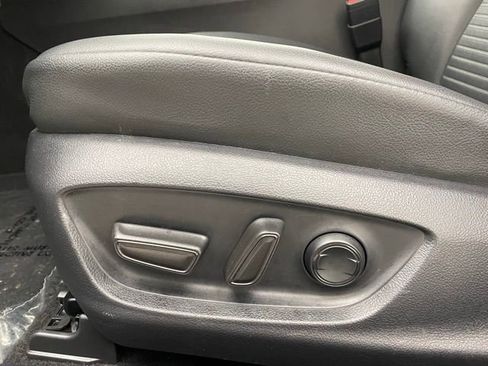 Used 2024 Toyota Camry SE w/ Cold Weather Package image 9