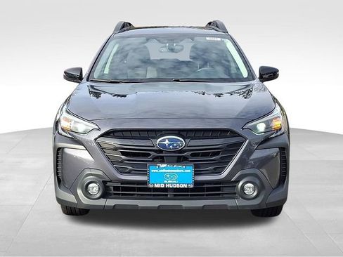 Used 2023 Subaru Outback Onyx Edition image 2