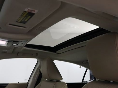 Used 2021 Lexus ES 350 w/ Premium Package FWD image 20