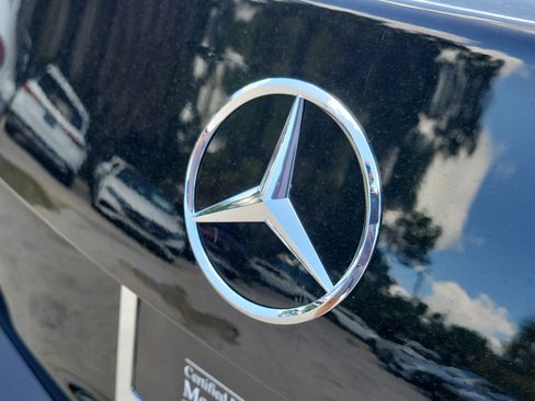 Used 2023 Mercedes-Benz C 300 Sedan image 5