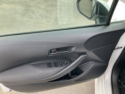 Used 2024 Toyota Corolla LE image 11