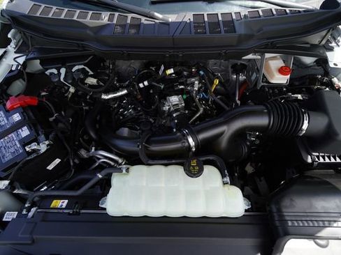 Used 2025 Ford F150 XLT w/ Equipment Group 301A Standard image 10