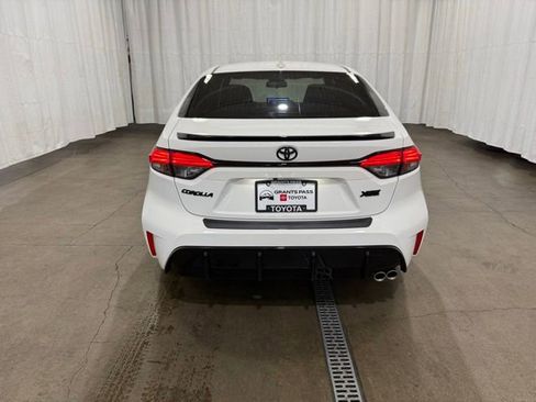 New 2026 Toyota Corolla XSE FWD image 4