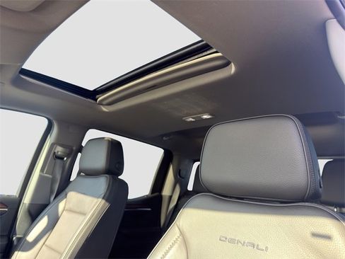 Used 2023 GMC Sierra 1500 Denali w/ Denali Reserve Package image 24