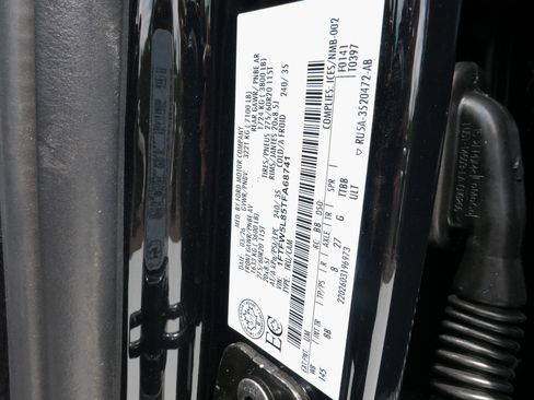 Used 2026 Ford F150 Lariat w/ Equipment Group 502A High AWD/4WD image 34