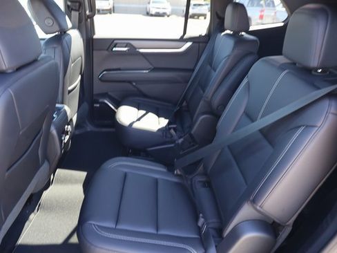 New 2026 GMC Acadia Elevation w/ Elevation Premium Package image 12