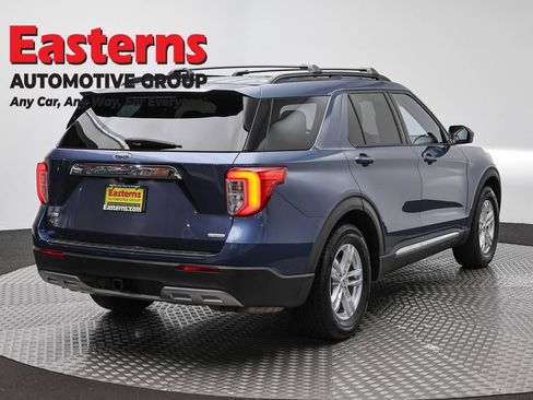 Used 2020 Ford Explorer XLT w/ Equipment Group 202A RWD image 5