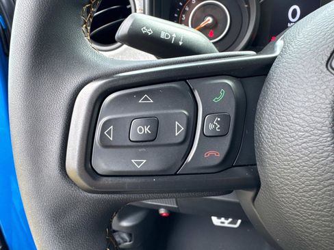 Used 2024 Jeep Wrangler Sport S image 31