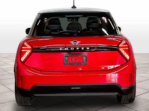 Certified 2025 MINI Cooper S FWD image 7
