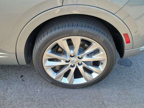 Used 2023 Buick Envision Avenir FWD image 40