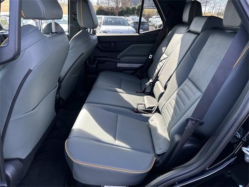 Used 2025 Toyota 4Runner Trailhunter image 21