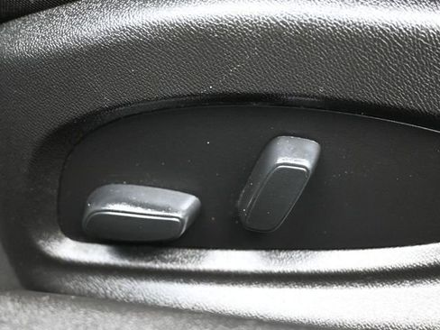 Used 2020 Chevrolet Camaro LT RWD image 13