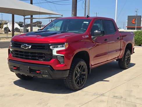 Certified 2026 Chevrolet Silverado 1500 LT Trail Boss w/ Convenience Package II AWD/4WD image 7