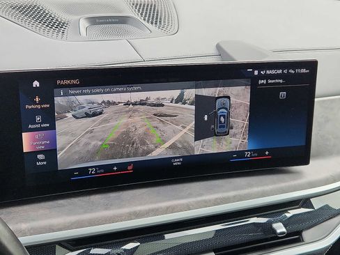 Used 2023 BMW X7 xDrive40i w/ Executive Package image 16