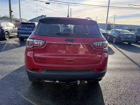 Used 2019 Jeep Compass Latitude AWD/4WD image 5
