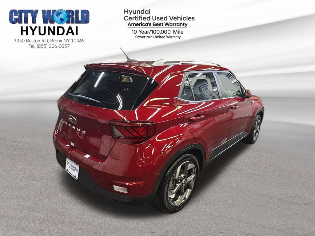 Used 2025 Hyundai Venue Limited FWD image 5