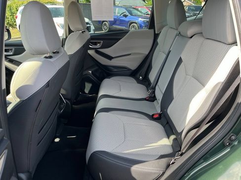 Certified 2023 Subaru Forester Premium AWD/4WD image 12