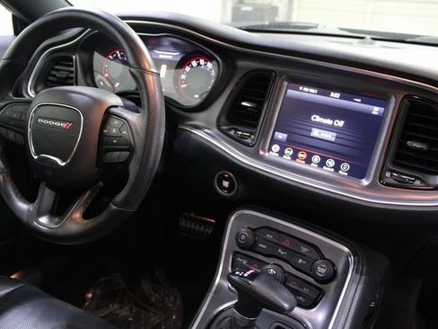 Used 2018 Dodge Challenger SXT Plus image 21