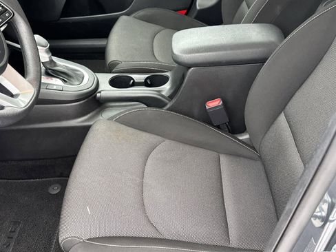 Used 2023 Kia Forte LXS w/ LXS Technology Package image 13