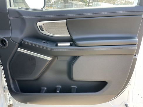 New 2026 Ford Expedition Max Platinum w/ Driver's Package image 59