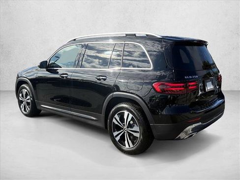 Certified 2026 Mercedes-Benz GLB 250 image 6