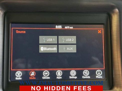 Used 2018 Dodge Challenger R/T w/ Driver Convenience Group image 12