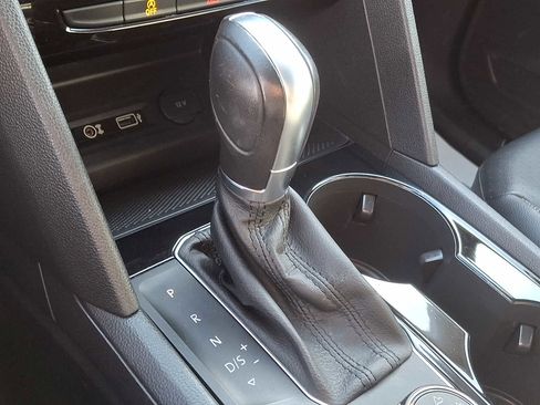 Used 2018 Volkswagen Atlas SEL image 14