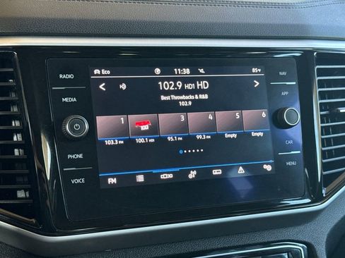 Used 2022 Volkswagen Atlas SEL image 16