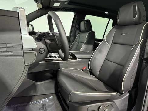 New 2025 Cadillac Escalade Premium Luxury w/ Touring Package image 5