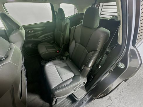 Used 2025 Subaru Ascent Premium AWD/4WD image 25