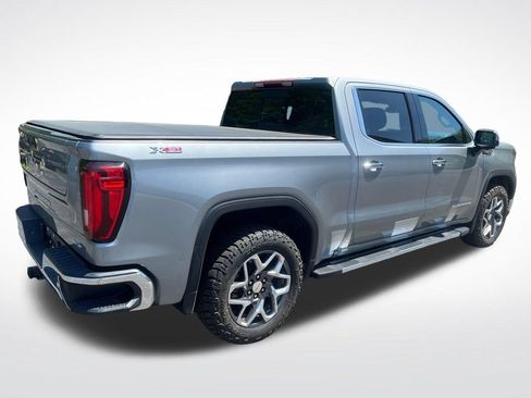 Used 2023 GMC Sierra 1500 SLT w/ SLT Premium Plus Package AWD/4WD image 6