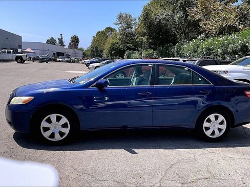 Used 2007 Toyota Camry LE FWD image 7