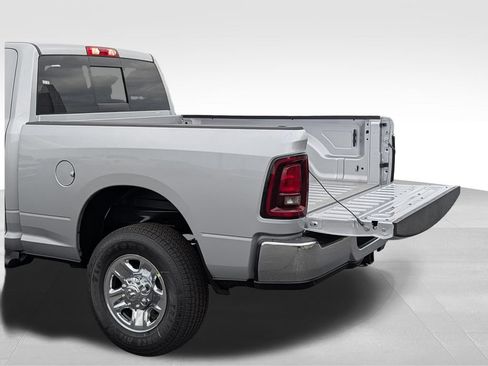New 2026 RAM 2500 Tradesman AWD/4WD image 7