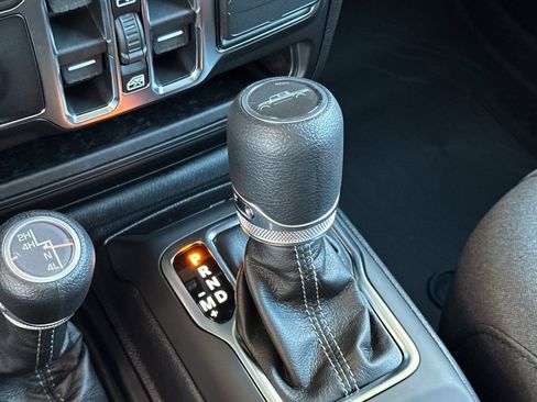 New 2026 Jeep Gladiator Sport AWD/4WD image 21