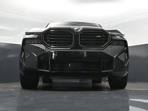 Certified 2023 BMW XM AWD/4WD image 45