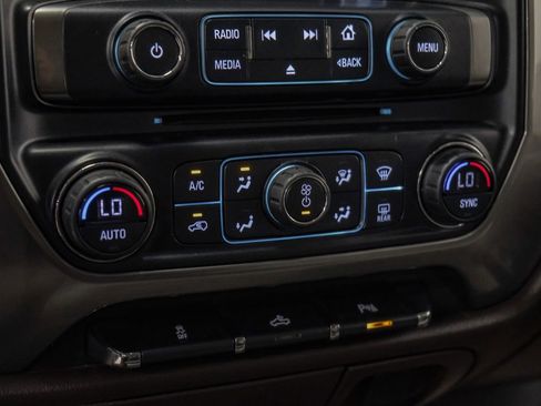 Used 2018 Chevrolet Silverado 2500 LT w/ LT Fleet Convenience Package AWD/4WD image 25