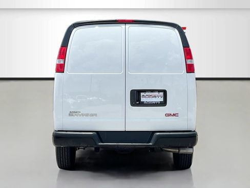 Used 2025 GMC Savana 2500 w/ Driver Convenience Package RWD image 6