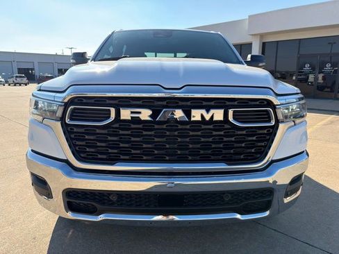 New 2026 RAM 1500 4x4 Crew Cab image 4